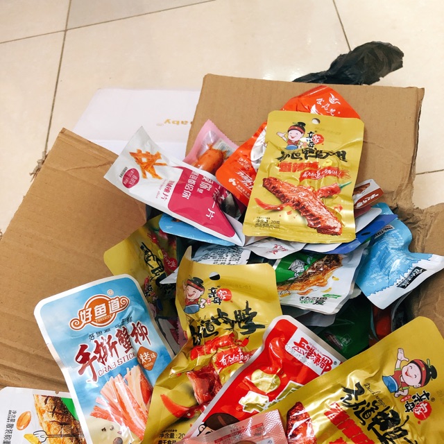 Đồ ăn vặt trung