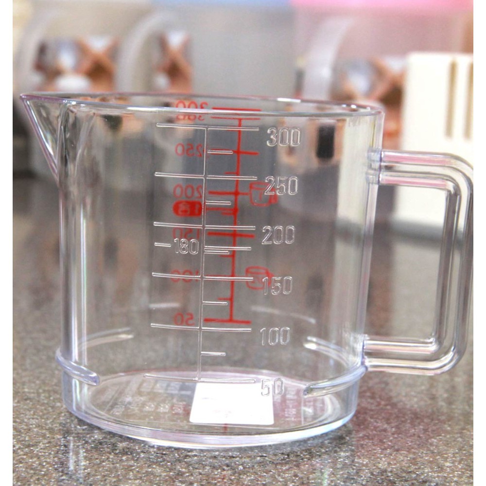 Ca đong chia vạch 300ml INOMATA HÀNG NỘI ĐỊA NHẬT, dùng để đong đo lường gia vị hoặc các loại chất lỏng khác