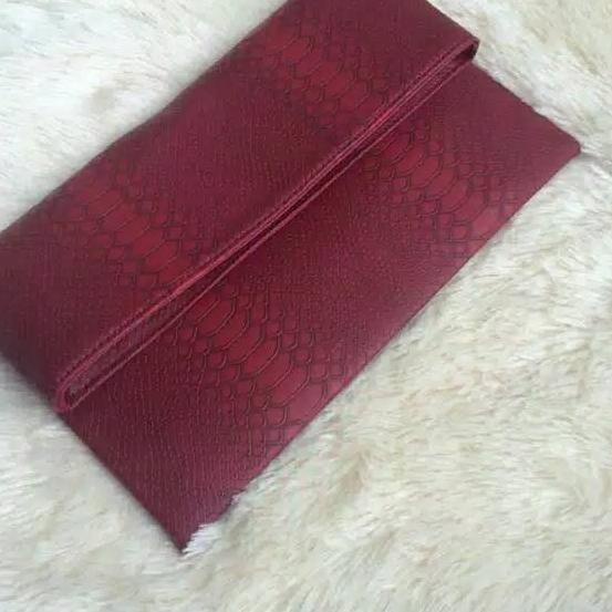 - Zara clutch Cầm Tay Họa Tiết Da Rắn / Rắn / Tiệc Tùng / Mời Cầm Tay zara
