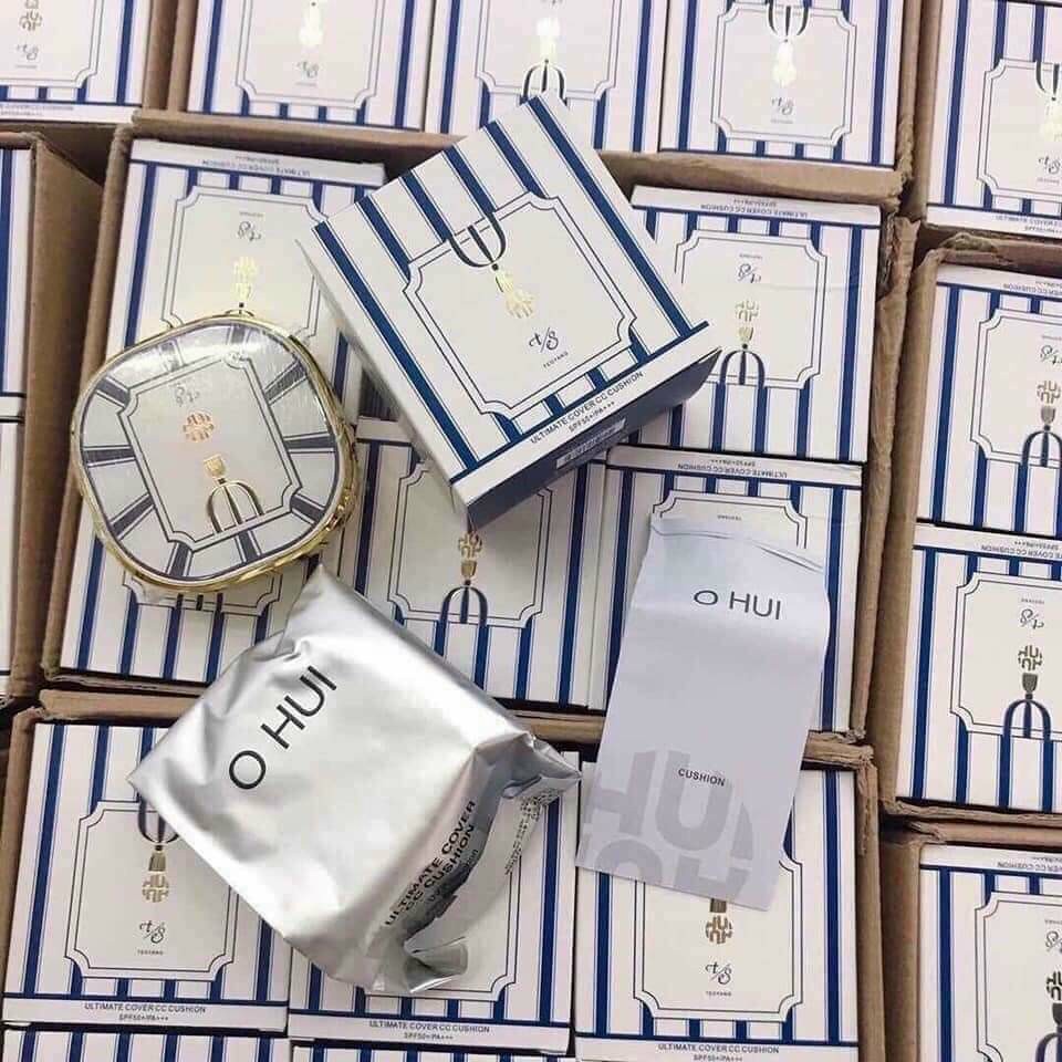 Kem phấn nước tặng kèm 1 lõi phấn