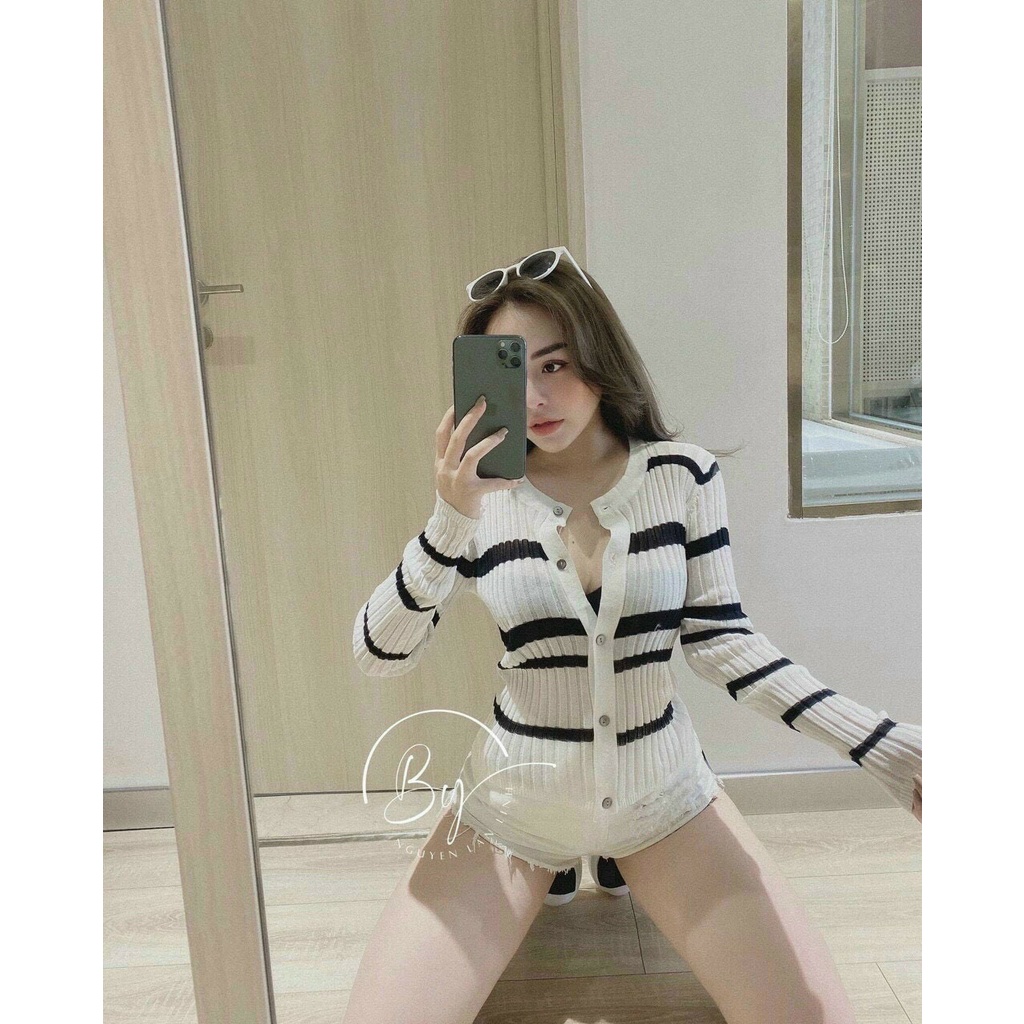 Aó len kẻ sọc nữ dài tay thiết kế kẻ sọc phối hàng nút siêu hót