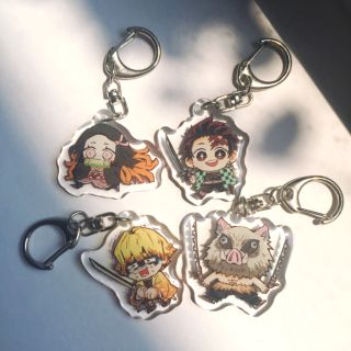 Móc khóa acrylic Kimetsu No Yaiba (ĐỌC PHẦN MÔ TẢ GIÚP MÌNH NHA 🥺)
