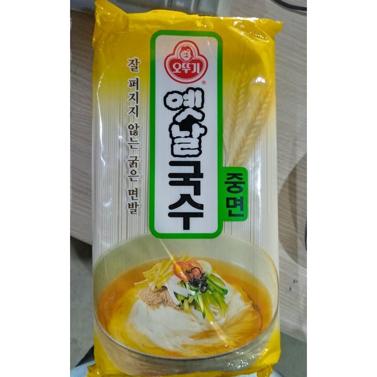 MÌ SỢI TRUNG OTTOGI HÀN QUỐC 900G LÀM MỲ LẠNH, MỲ TRỘN - 중면