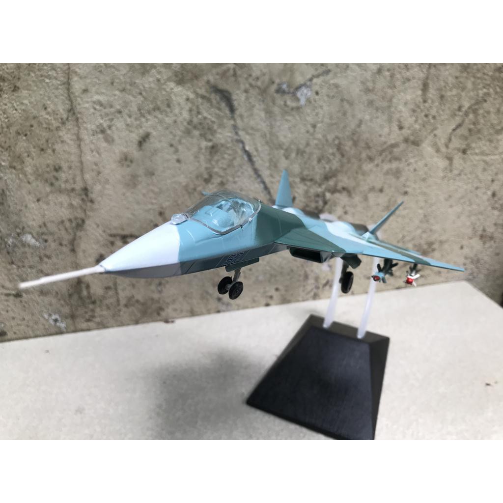 Mô hình Máy báy SU-57 1:72