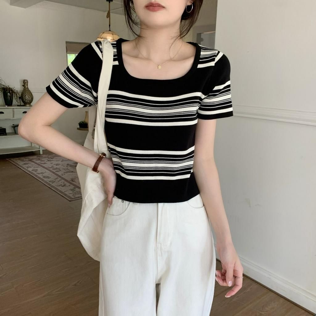 Áo Kiểu Cổ Vuông Họa Tiết Kẻ Sọc Thời Trang Hàn Quốc Xinh Xắn Cho Nữ