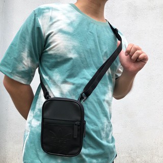 Túi đeo chéo unisex DV2400