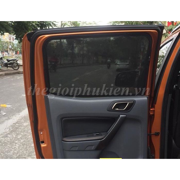 Bộ rèm che nắng dành cho Ford Ranger 2016-2022 nam châm hút