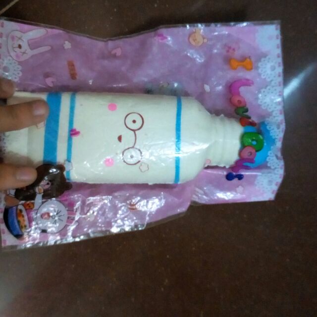 Squishy kem đánh răng ( mô tả)