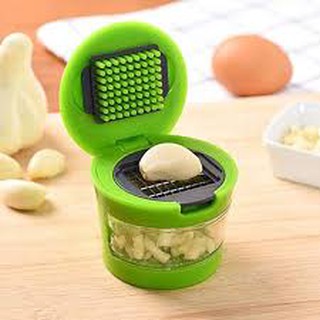 Dụng cụ dập tỏi