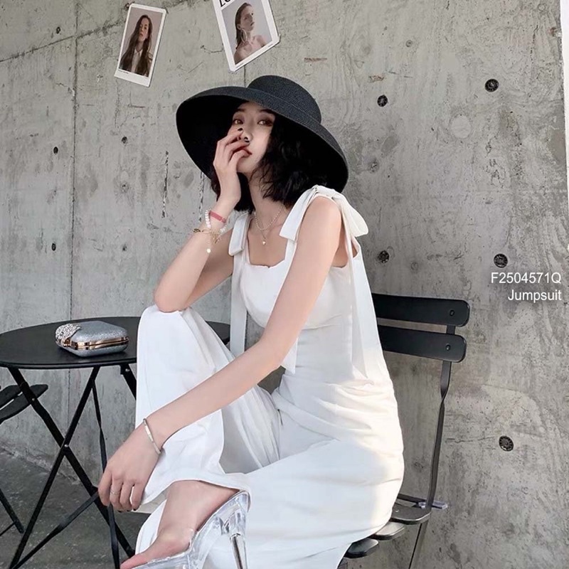 Jumpsuit trắng dài ống suông 2 dây thắt nơ vai j2504