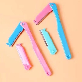 High Quality Handheld Eyebrow Trimmer With Convenient Replacement Blades