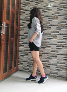 ÁO SƠ MI OVERSIZE SỌC XÁM 1 TÚI