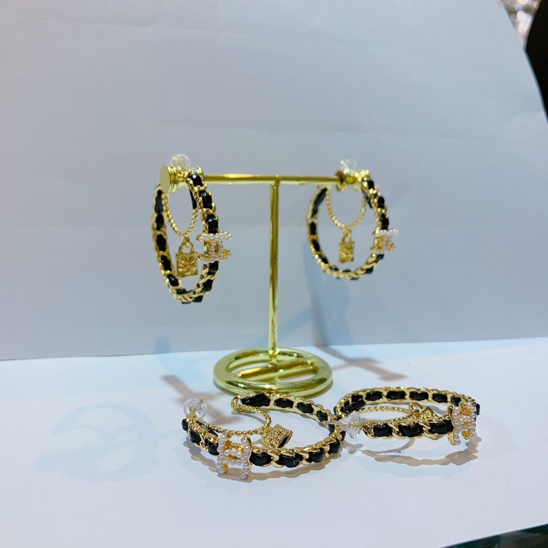 Bông tai tròn đì-o