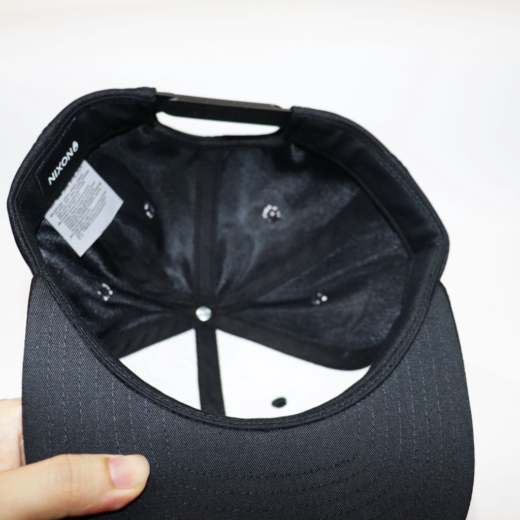 Nón NHS Snapback Full Đen Kết Da Lộn Đen Logo Vuông Nix001.