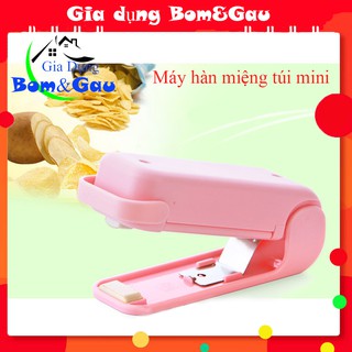 Máy hàn miệng túi nilon mini cầm tay chạy bằng pin tiện lợi
