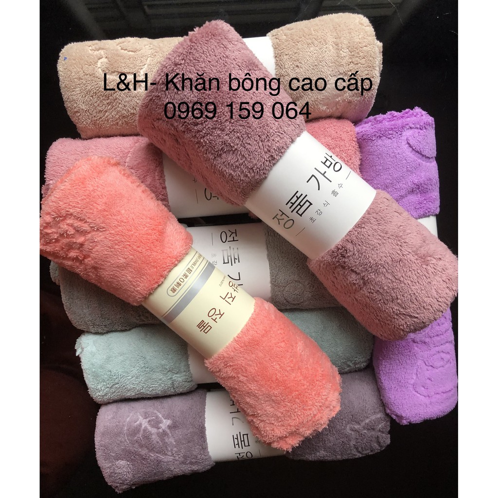 Khăn tắm lông cừu, hoa văn chìm hình gấu, KT 50x100cm, nặng 200g