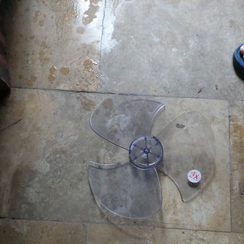 Cánh quạt mica sải cánh 400mm