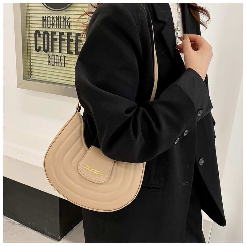 Túi Đeo Chéo Nhỏ Có Dây Xích NB00331