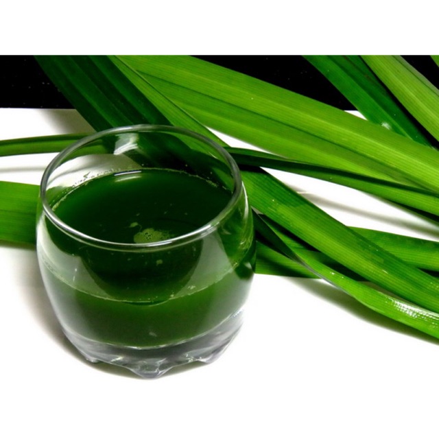 Tinh dầu lá dứa