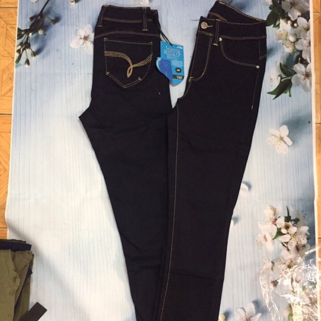 Quần skinny xuất Mỹ dư xịn (kéo qua xem rỏ ảnh)