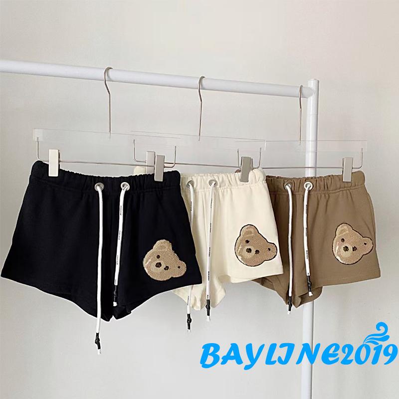 Quần short nữ lưng thun thêu hình gấu đáng yêu