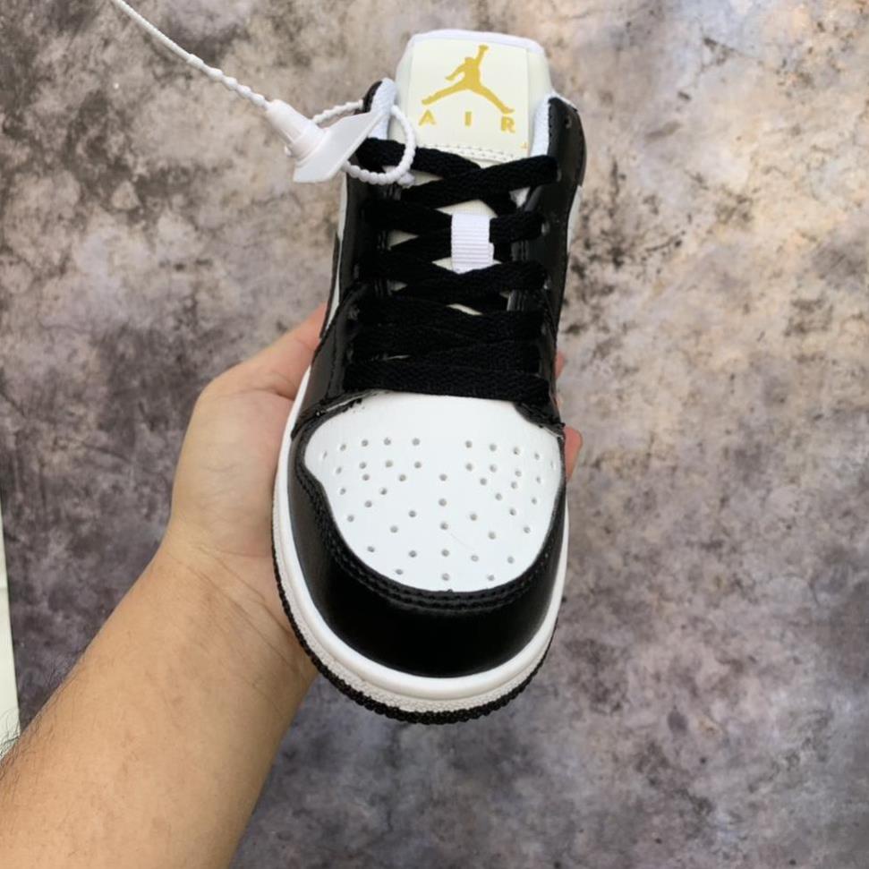 ⚡𝗕𝗜𝗚 𝗦𝗔𝗟𝗘⚡ Giày jordan 1 cổ thấp màu đen trắng , giày sneaker JD1 low full box bill tag có đủ size nam nữ | BigBuy360 - bigbuy360.vn