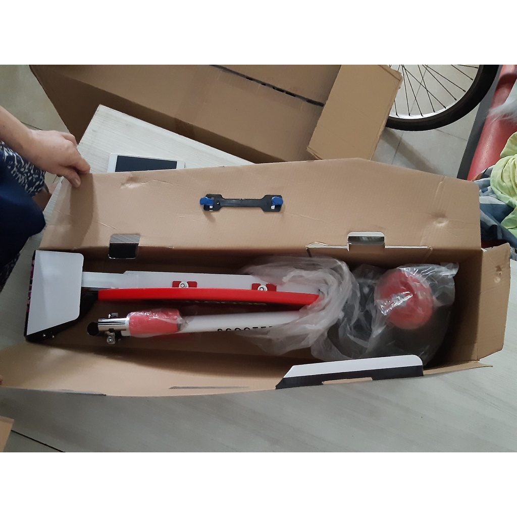 Xe trượt scooter trẻ em 3 bánh có đèn, chịu cân nặng 60kg