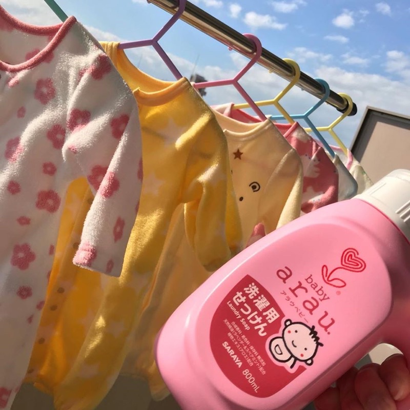 COMBO NƯỚC GIẶT ĐỒ TRẺ EM ARAU BABY BÌNH 800ML + TÚI 720ML