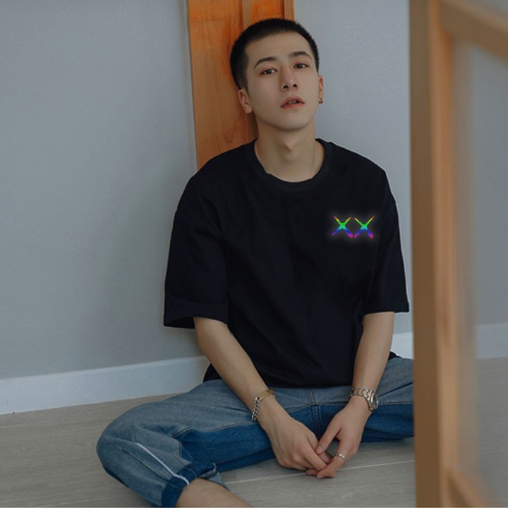 Áo thun unisex Phản Quang tay lỡ Gấu KAWS Form Rộng oversize nam nữ basic tee phông hai màu đen trắng