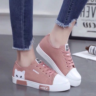 Giày hình mèo dễ thương