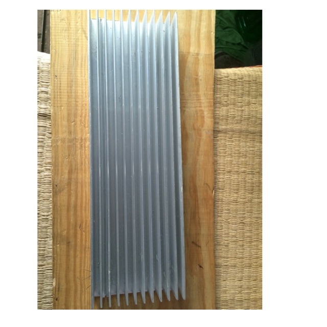 _Nhôm tản nhiệt 12 cánh dài 50 phân rộng 11 phân