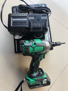 Thân máy bulon hitachi - metabo 18v