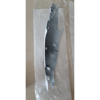 Ốp sườn Exciter 2011 - 2014 trắng Yamaha
