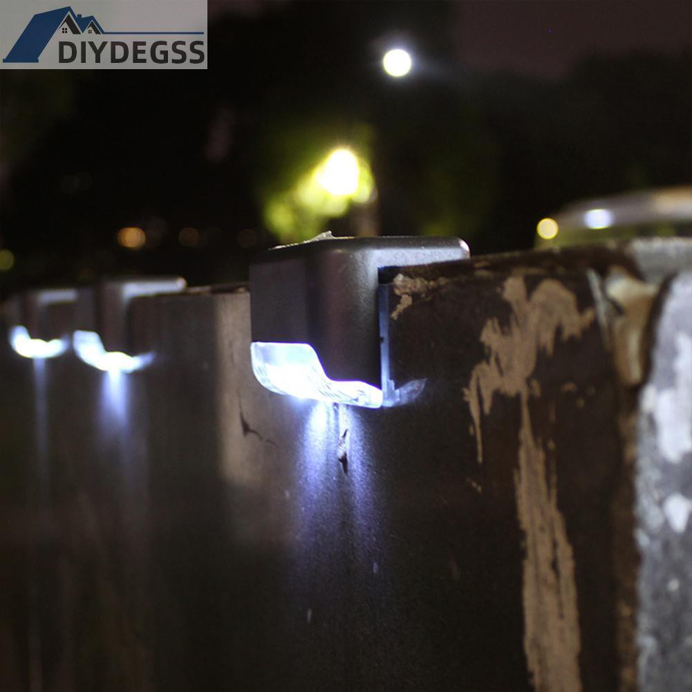 Đèn Led 4 Bóng 2 Bóng Sử Dụng Năng Lượng Mặt Trời Chống Thấm Nước Trang Trí Cầu Thang Ngoài Trời