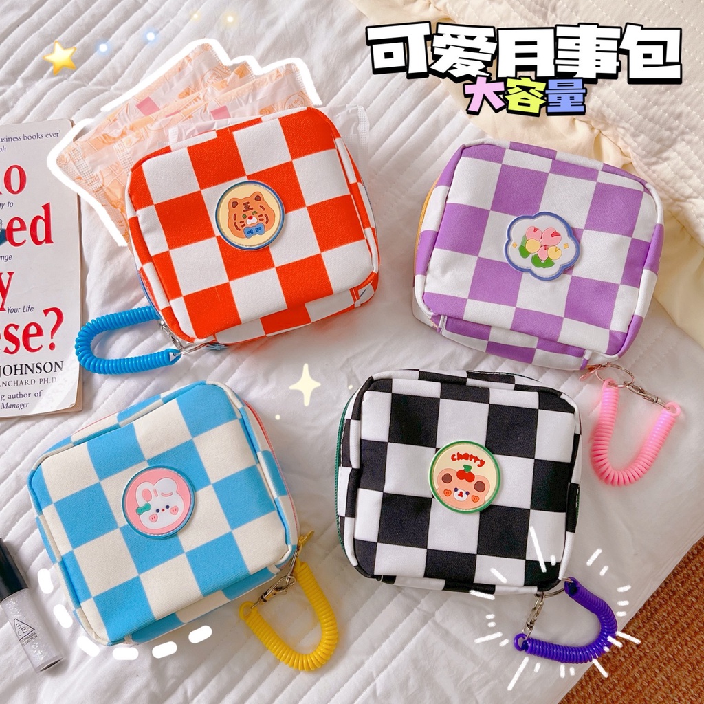 Túi Đựng Đồ Dùng Cá Nhân Họa Tiết Kẻ Caro Xinh Xắn Đáng Yêu Kèm Móc Khóa Cho Nữ