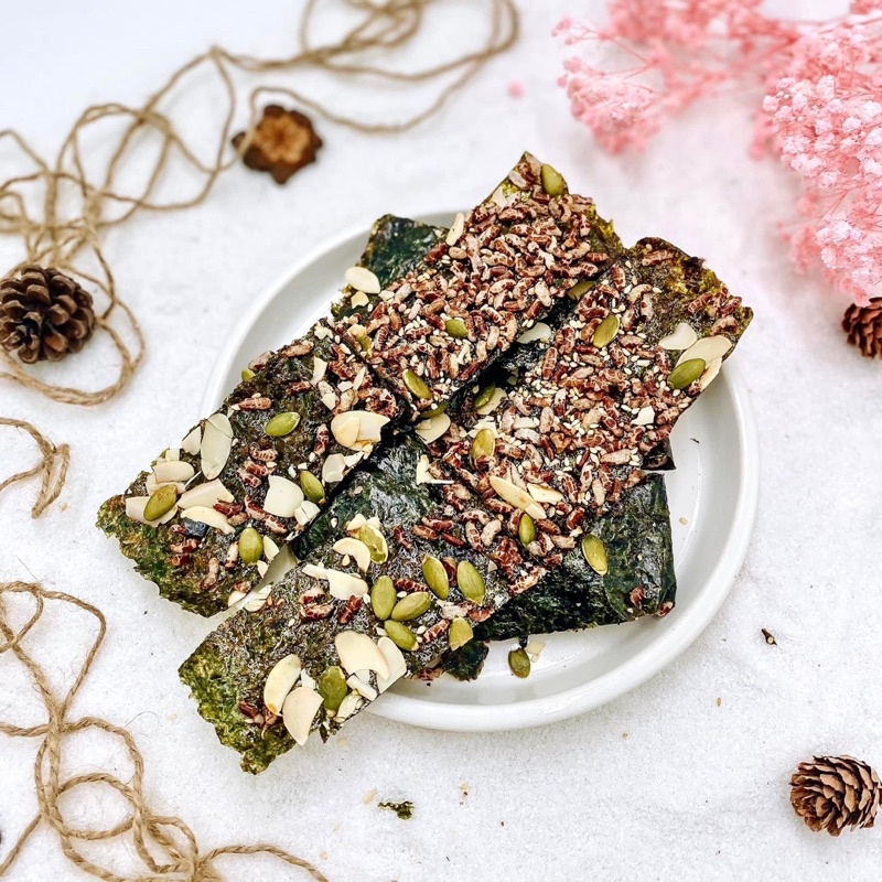 BÁNH RONG BIỂN KẸP HẠT