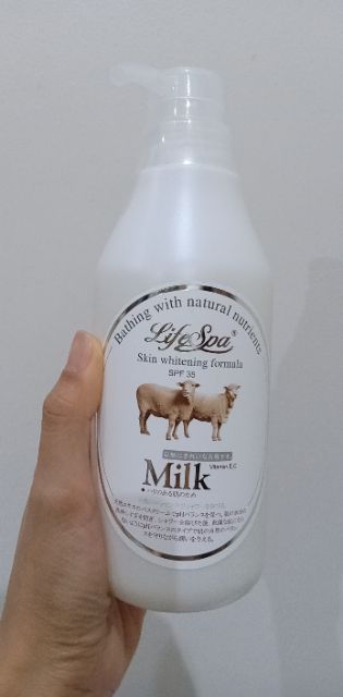 Sữa tắm Life spa Thái Lan 500ml