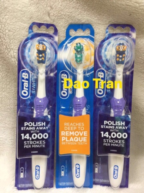 Combo 1 bàn bải pin Oral -B và 2 đầu thay thế