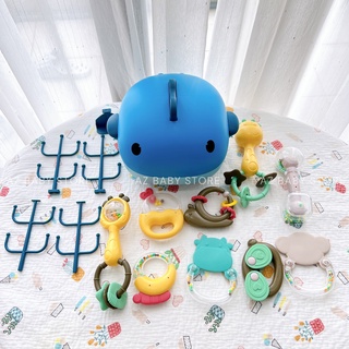 Bộ đồ chơi xúc xắc cá voi xanh 9 món cho bé 0-18 tháng - AZ Baby DC002