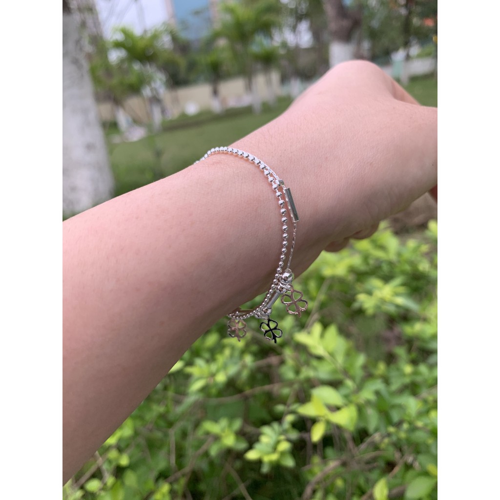 Lắc tay màu bạc mặt hình cỏ bốn lá xinh xắn_AH3 | BigBuy360 - bigbuy360.vn