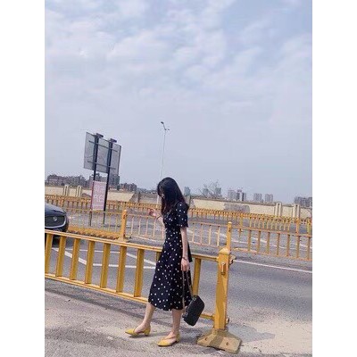 Váy hoa cúc dáng dáng dài tiểu thư