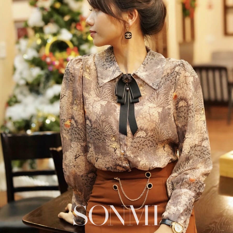 Áo Blouse SONMI Hàn Quốc Họa Tiết Tay Dài Dáng Suông LUMI MARGOT