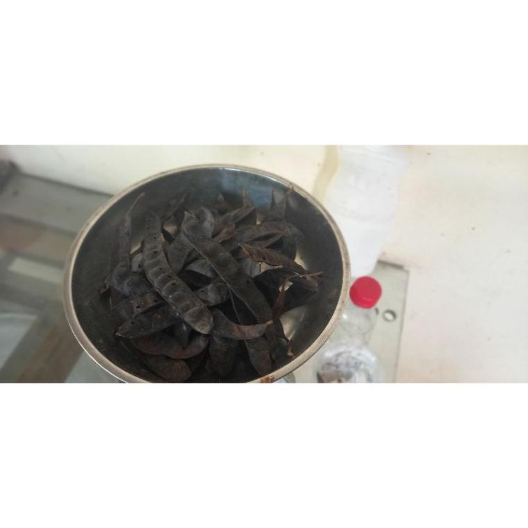 Bếp xông bồ kết chanh, xả