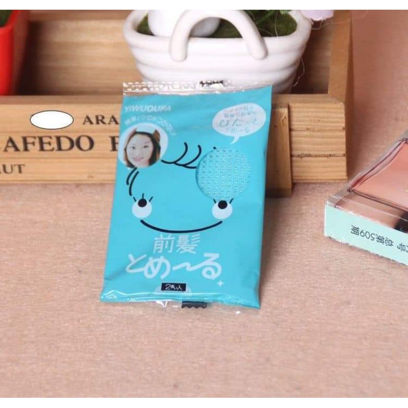 Miếng dán cố định tóc,,,