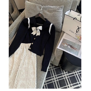 Áo len Cardigan dệt kim