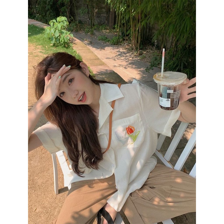 Áo Sơ Mi Tay Ngắn Dáng Rộng Cổ Chữ v In Hình Hoa tulip Kiểu Hồng Kông Thời Trang Mùa Hè Cho Nữ