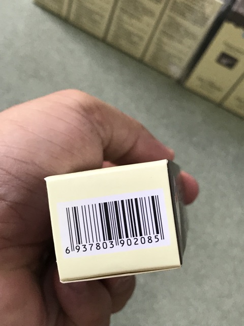 Keo dán mi loại 1