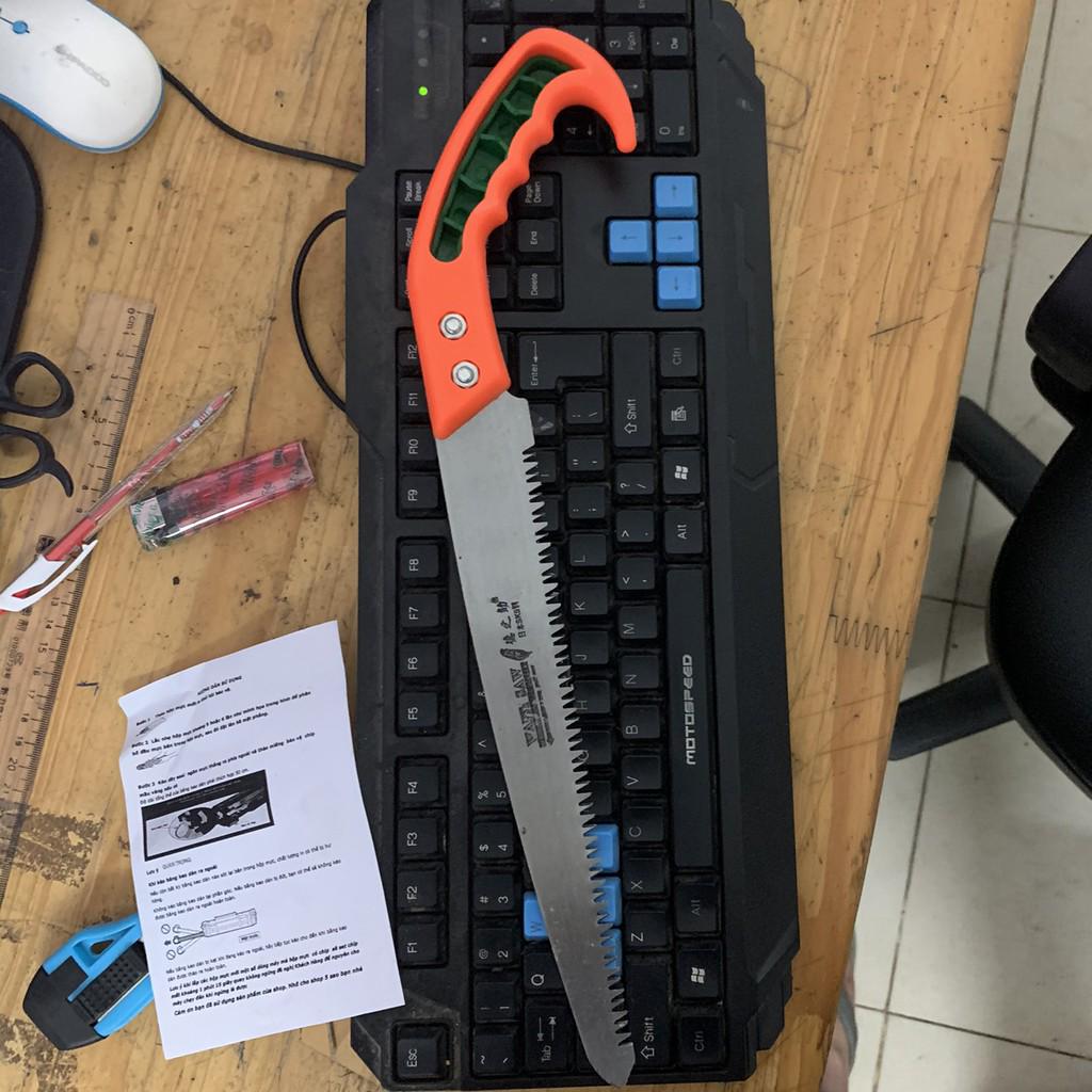Cưa cắt cành cây