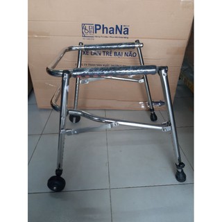 khung tập đi cho trẻ