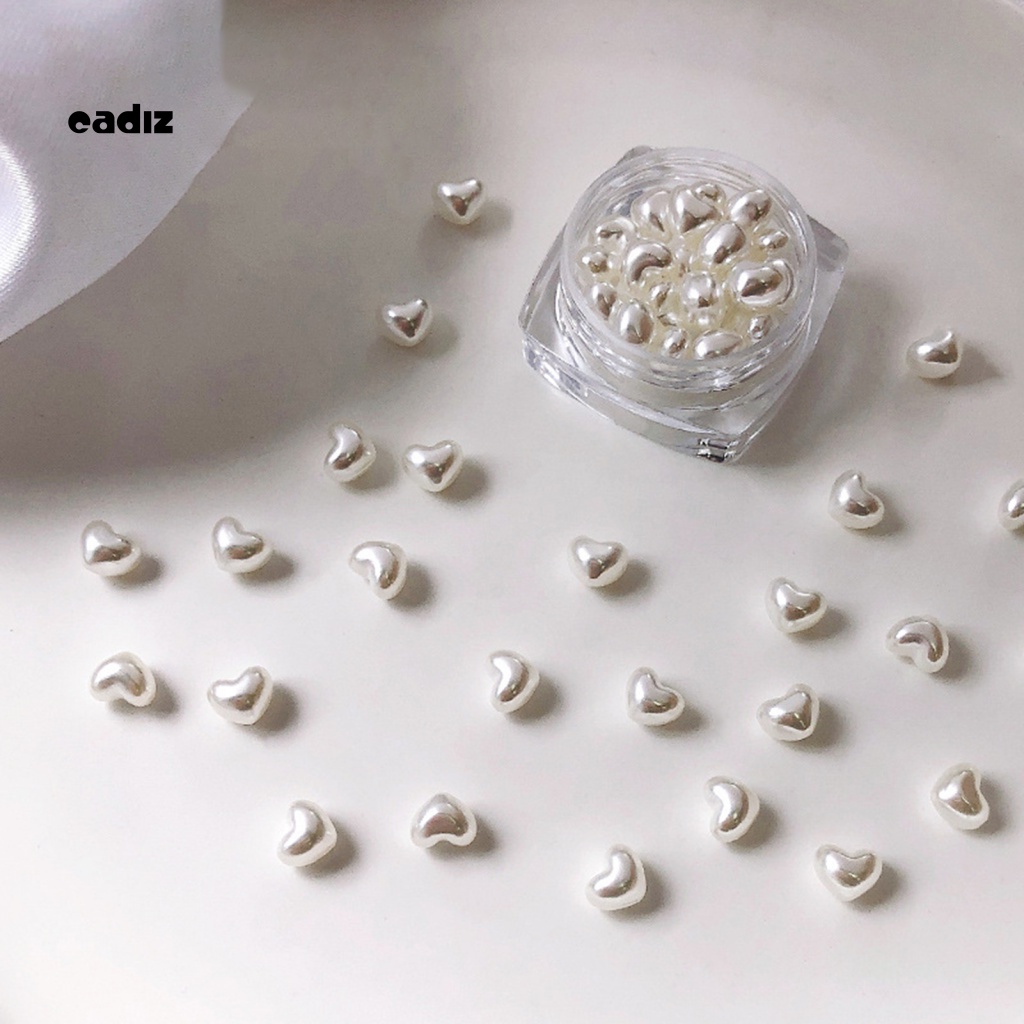 Phụ Kiện Trang Trí Móng Tay Hình Trái Tim 3D Trọng Lượng Nhẹ Dễ Thương